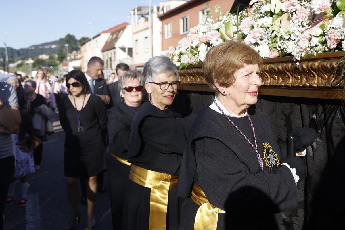 Decenas de fieles abarrotan Teis en la procesión de Nuestro Padre Jesús Nazareno Decenas de fieles abarrotan Teis en la procesión de Nuestro Padre Jesús Nazareno