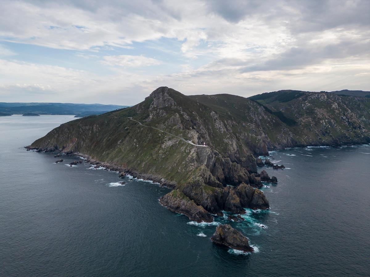 Cabo Ortegal es un cabo natural situado en la costa gallega.