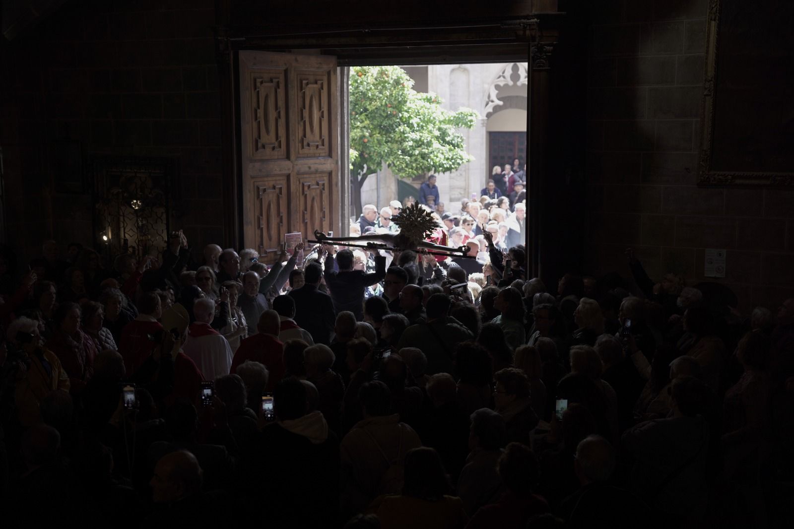 Davallament del Crist de la Sang en Palma