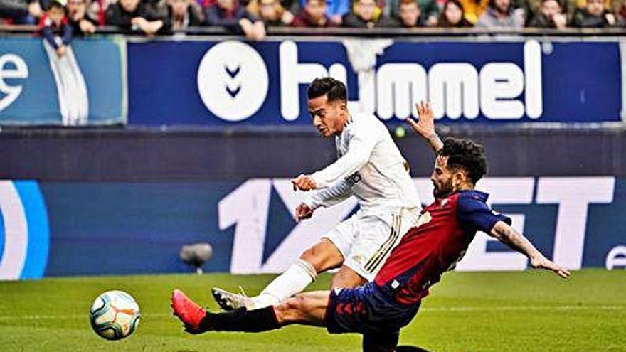 Lucas Vázquez va marcar el tercer gol del conjunt blanc a El Sadar.