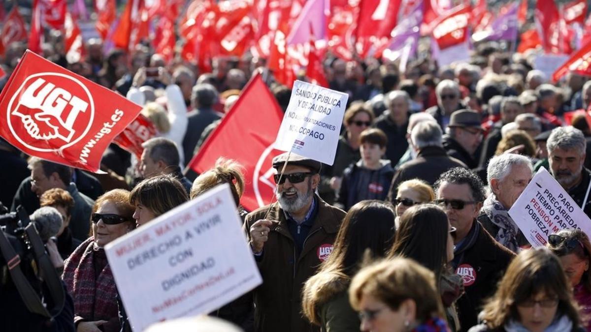 manifestacion convocada hoy por CCOO y UGT en Madrid