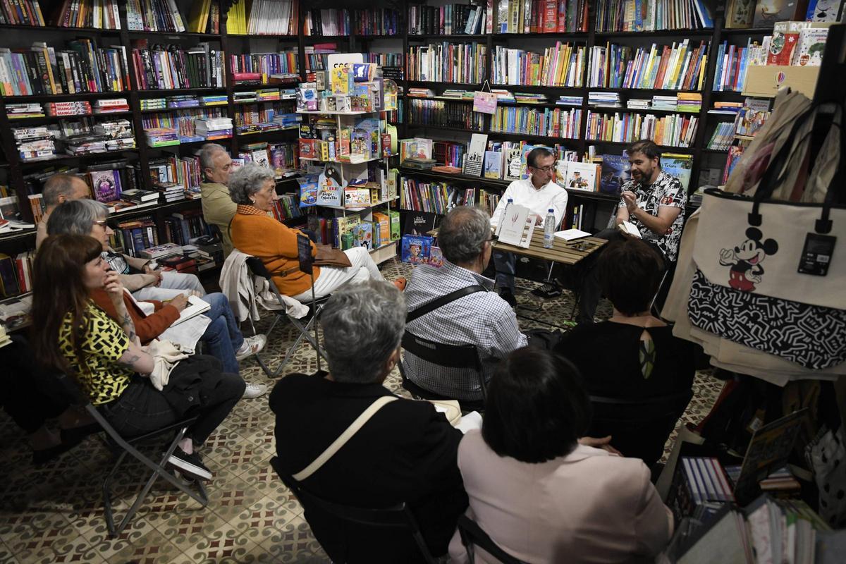Presentación del nuevo libro de Tomás Sánchez Santiago en Semuret.