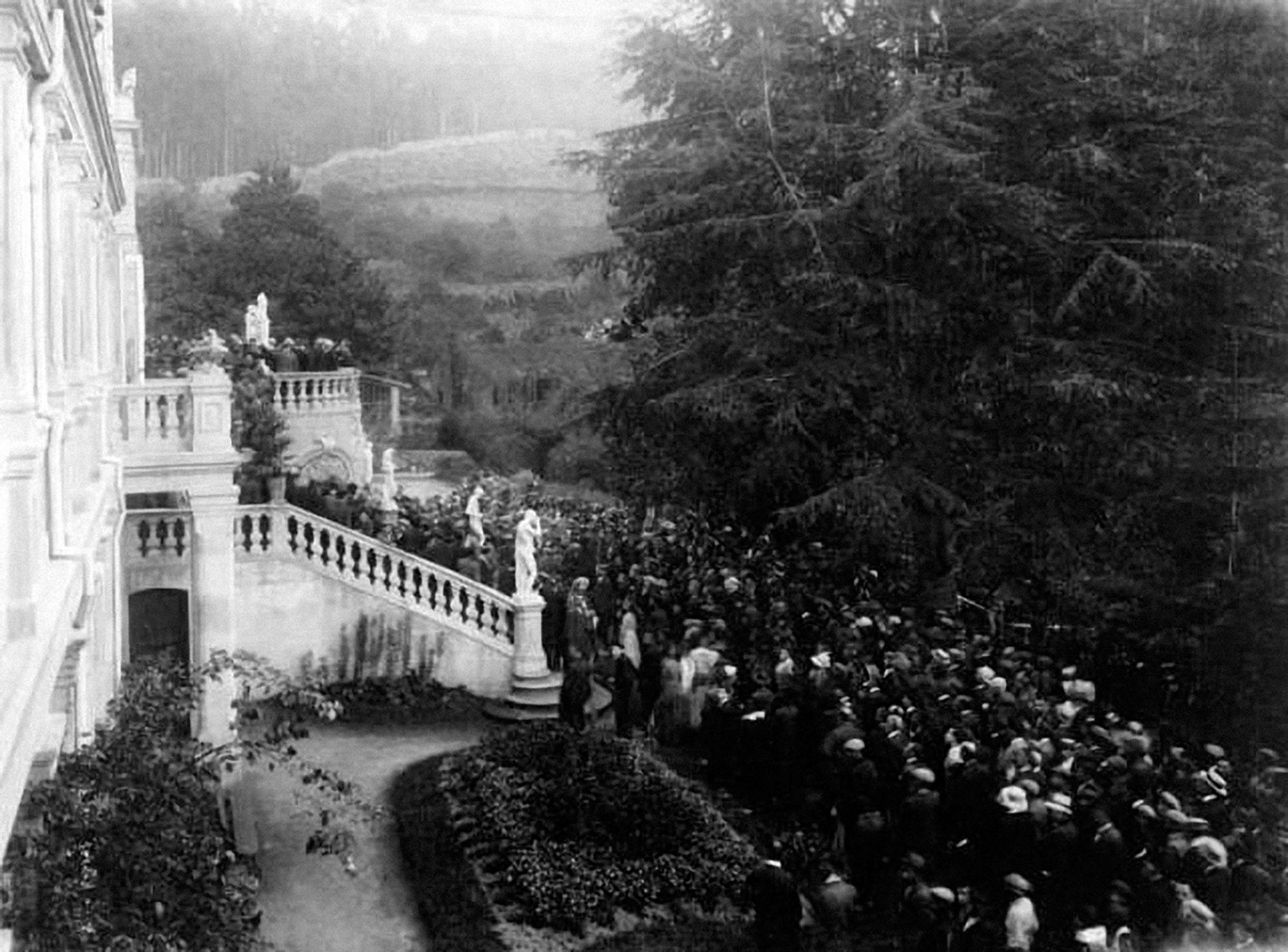 El pazo de Lourizán, del esplendor al olvido