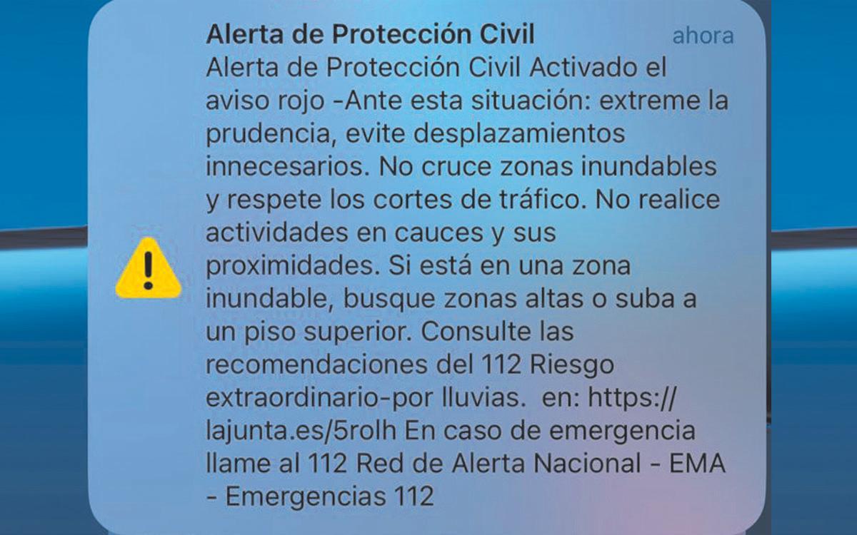 Aviso que la Junta de Andalucía ha mandado a los móviles anunciando el aviso rojo.