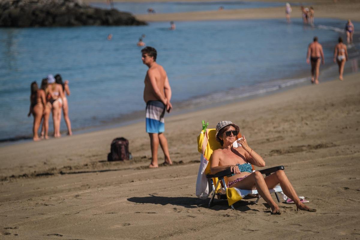 L'excés de sol passa factura als 'boomers': el melanoma, el càncer de pell més agressiu, augmenta un 50% en l’última dècada L'excés de sol passa factura als 'boomers': el melanoma, el càncer de pell més agressiu, augmenta un 50% en l’última dècada