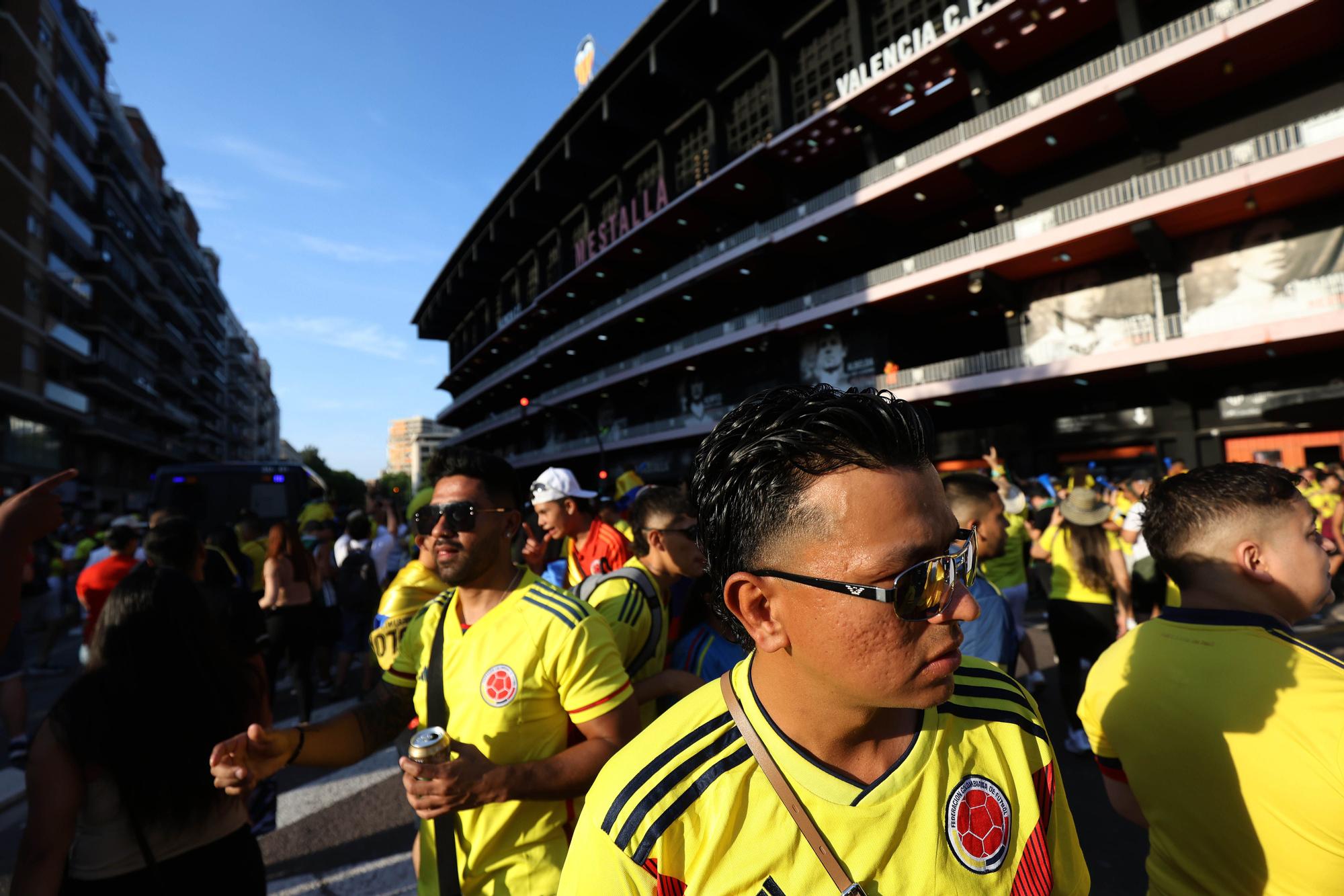 Colombia tiñó de amarillo las gradas de Mestalla