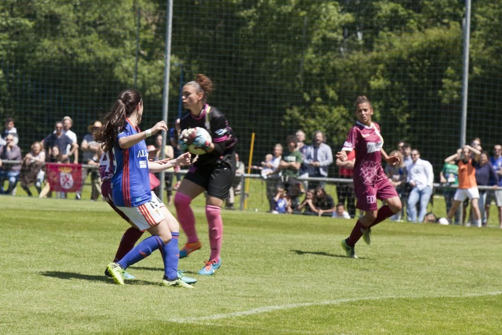 El partido del Oviedo femenino, en imágenes