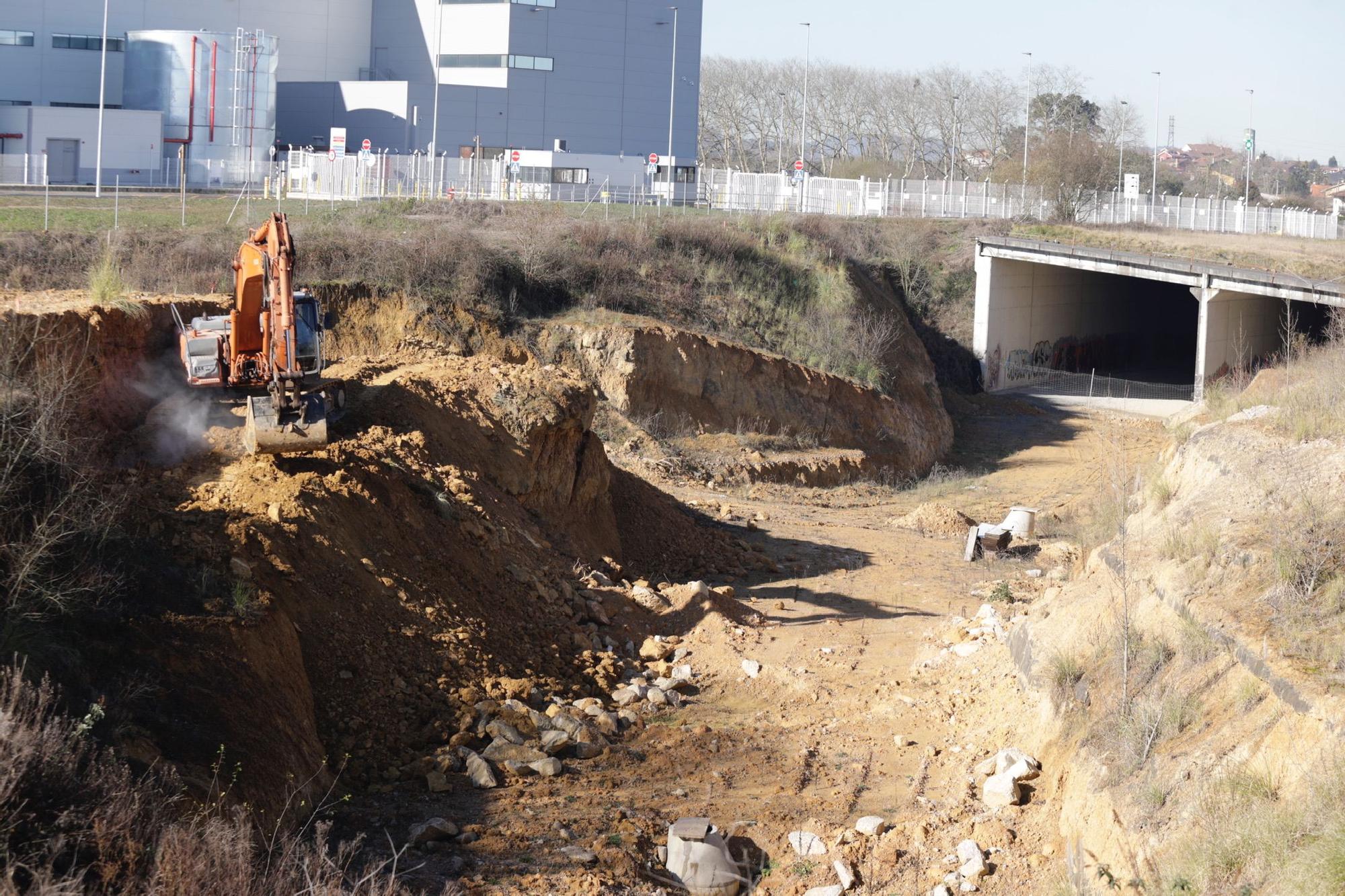 EN IMÁGENES:  Comienza la construcción del desdoblamiento de la carretera AS-17 en Bobes (Siero)