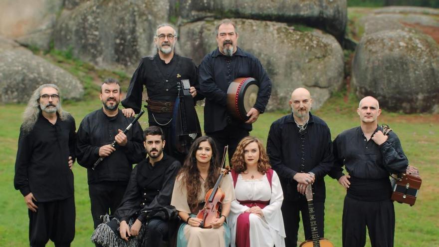 O novo traballo de Luar na Lubre: homenaxe ás tres palabras que "constrúen un poema enteiro"
