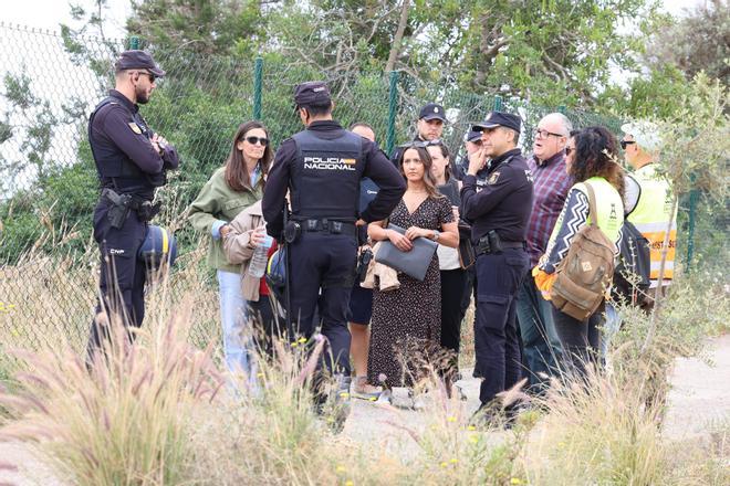 Todas las imágenes del desalojo del asentamiento chabolista del poblado de Can Misses