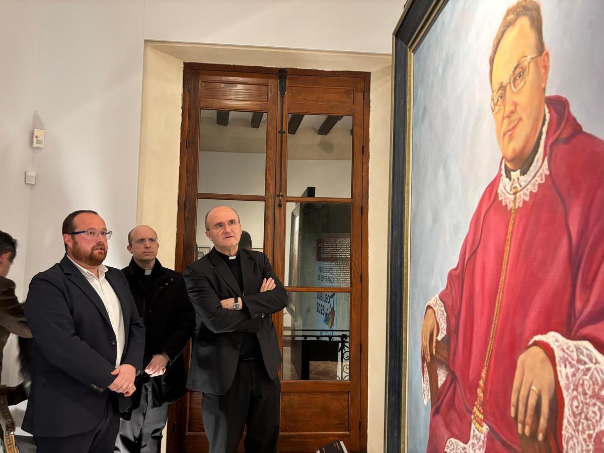 Obra de temática religiosa que se exhibe en la exposición