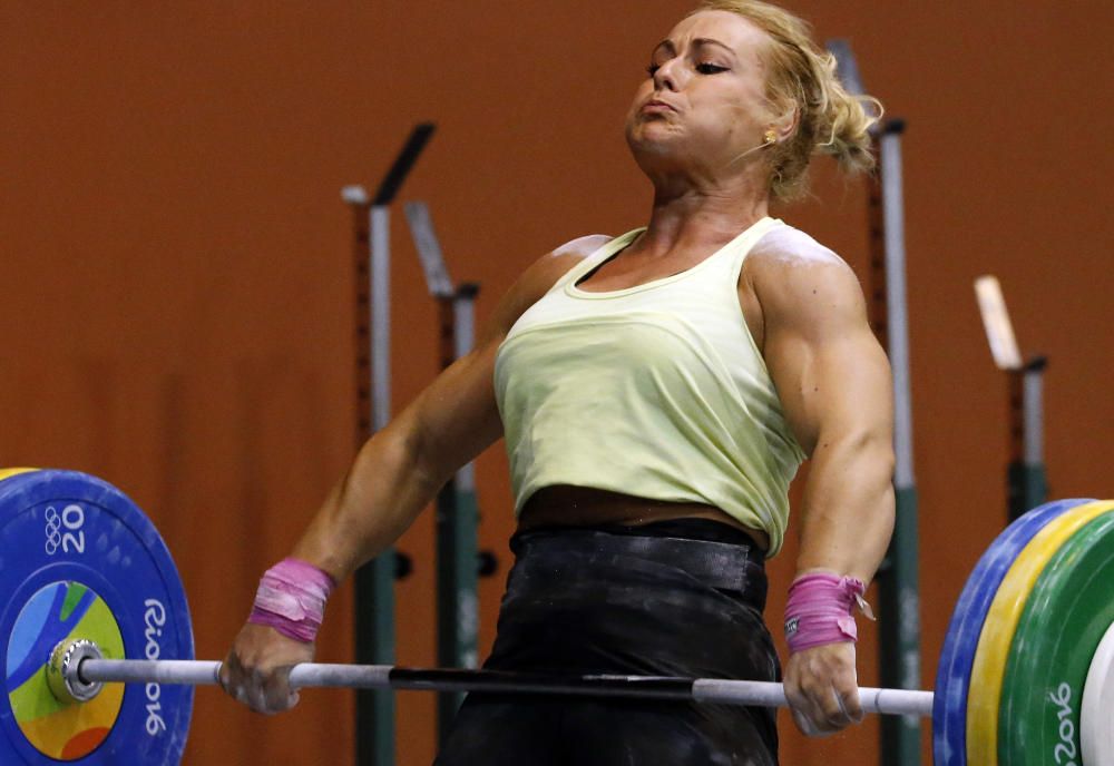 ENTRENAMIENTO DE LA PESISTA LIDIA VALENTÍN