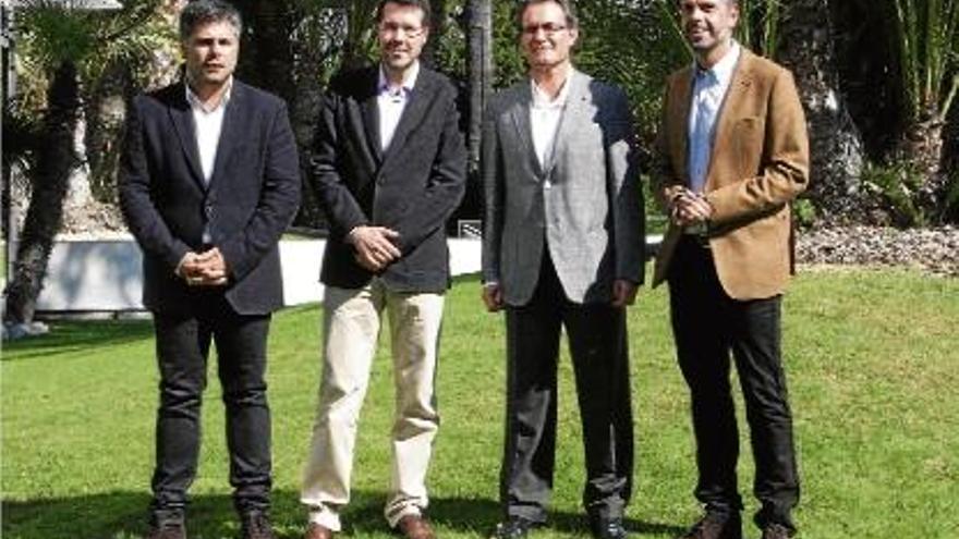 Santi Vila (a la dreta) amb la resta de caps de llista provincials de CiU per les eleccions del 25 de novembre.