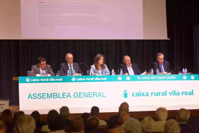 Las imágenes de la asamblea general anual de Caixa Rural Vila-real