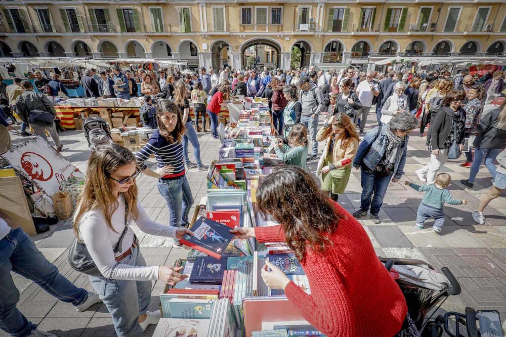 Palma celebra Sant Jordi