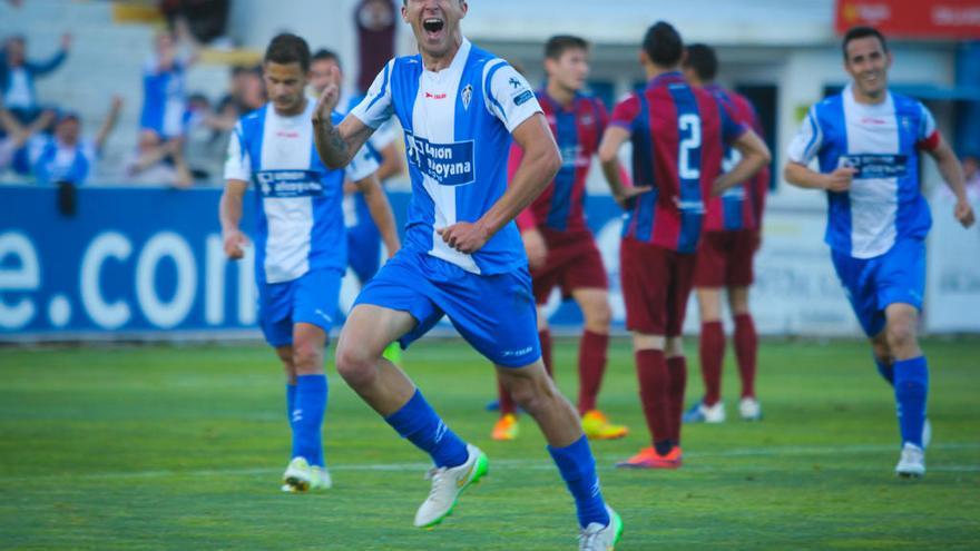 El Alcoyano se asegura la segunda plaza empatando con el Atlético Levante