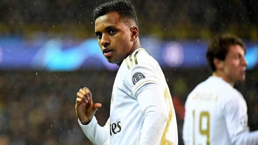 El madridista Rodrygo celebra el primer gol anotado ante el Brujas. // Reuters