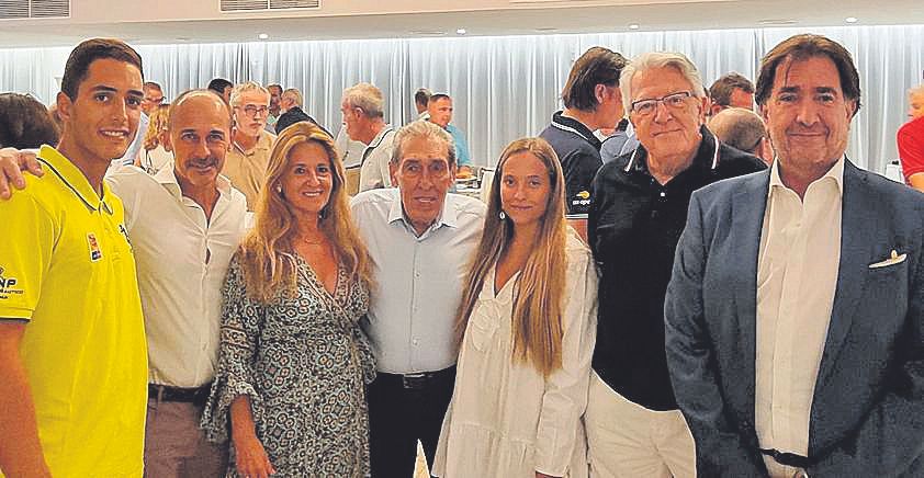 Mario Gómez, Sebastián Oliver, Aurora García, Pedro Iriondo, María Bonet, Isidro Mestre y Xavi Bonet.