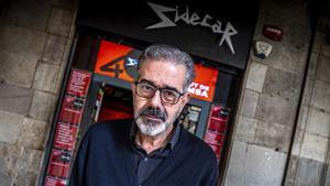 Roberto Tierz, en la entrada de Sidecar, este mes.