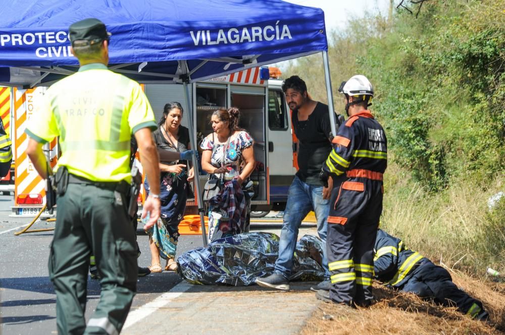 Tres heridos en un brutal accidente en uno de los principales accesos a Vilagarcía