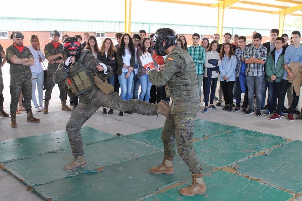 Puertas abiertas en el Cuartel Cabo Noval en Siero