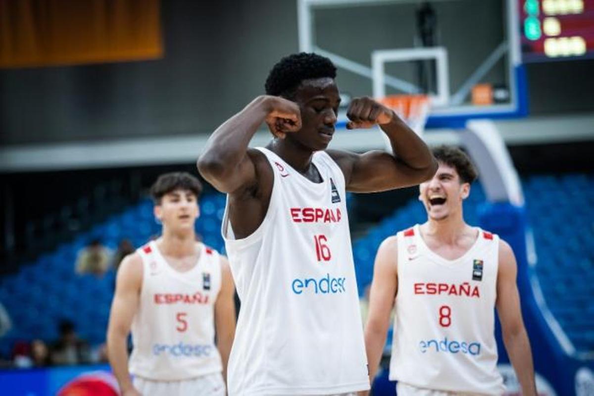 Victory Onuetu renueva con el Obradoiro