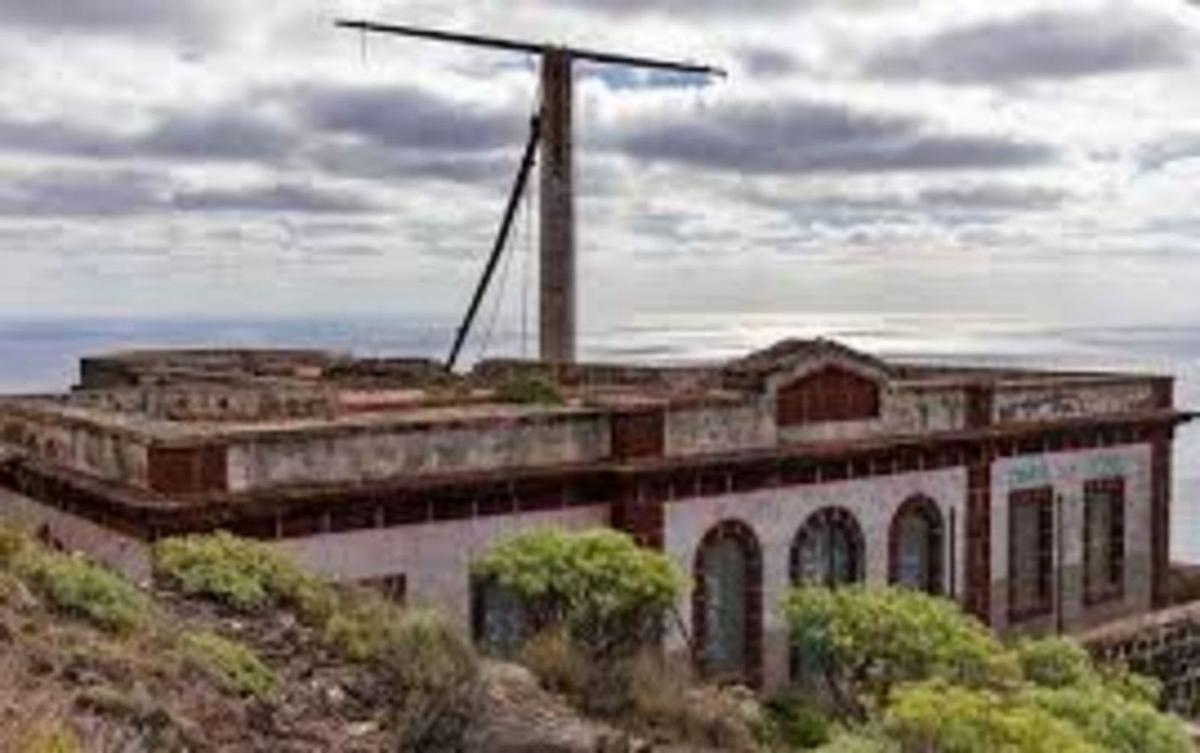 Imagen del Semáforo de Igueste, construido en 1884 para servir de faro a los barcos desde la costa de Anaga. | EL DÍA