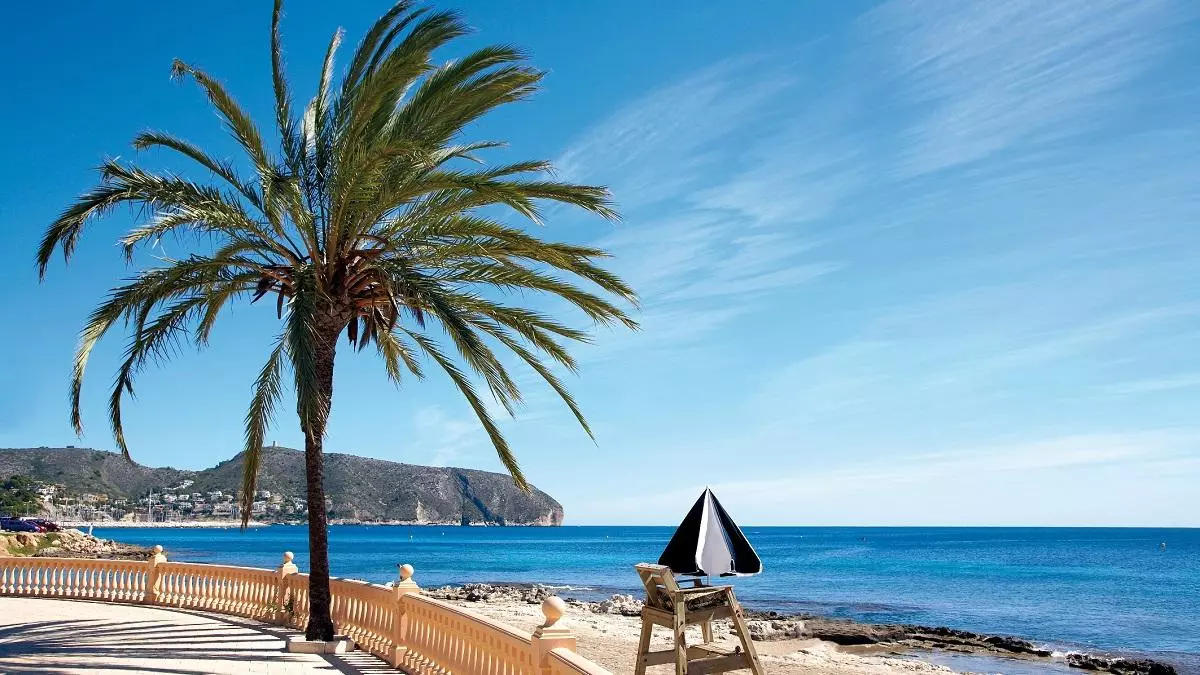 Teulada-moraira, playas de ensueño y un importante foco de ocio náutico