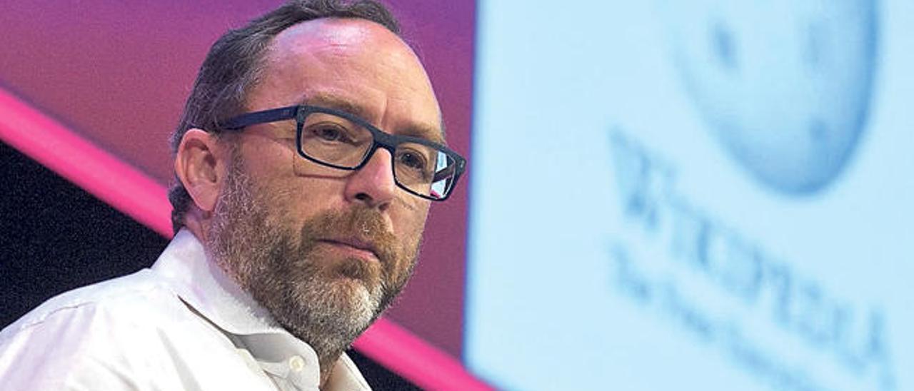 Jimmy Wales.