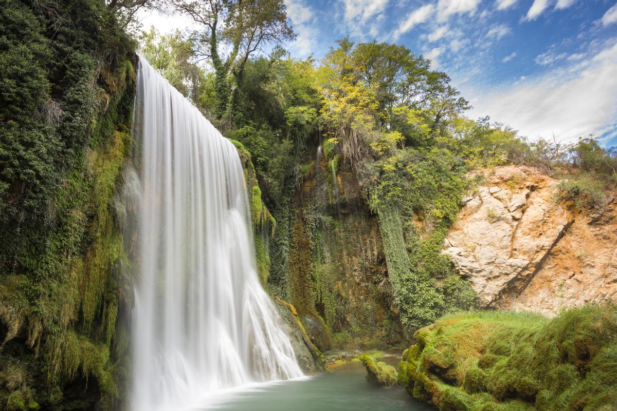 Una de las cascadas del parque del Monasterio de Piedra