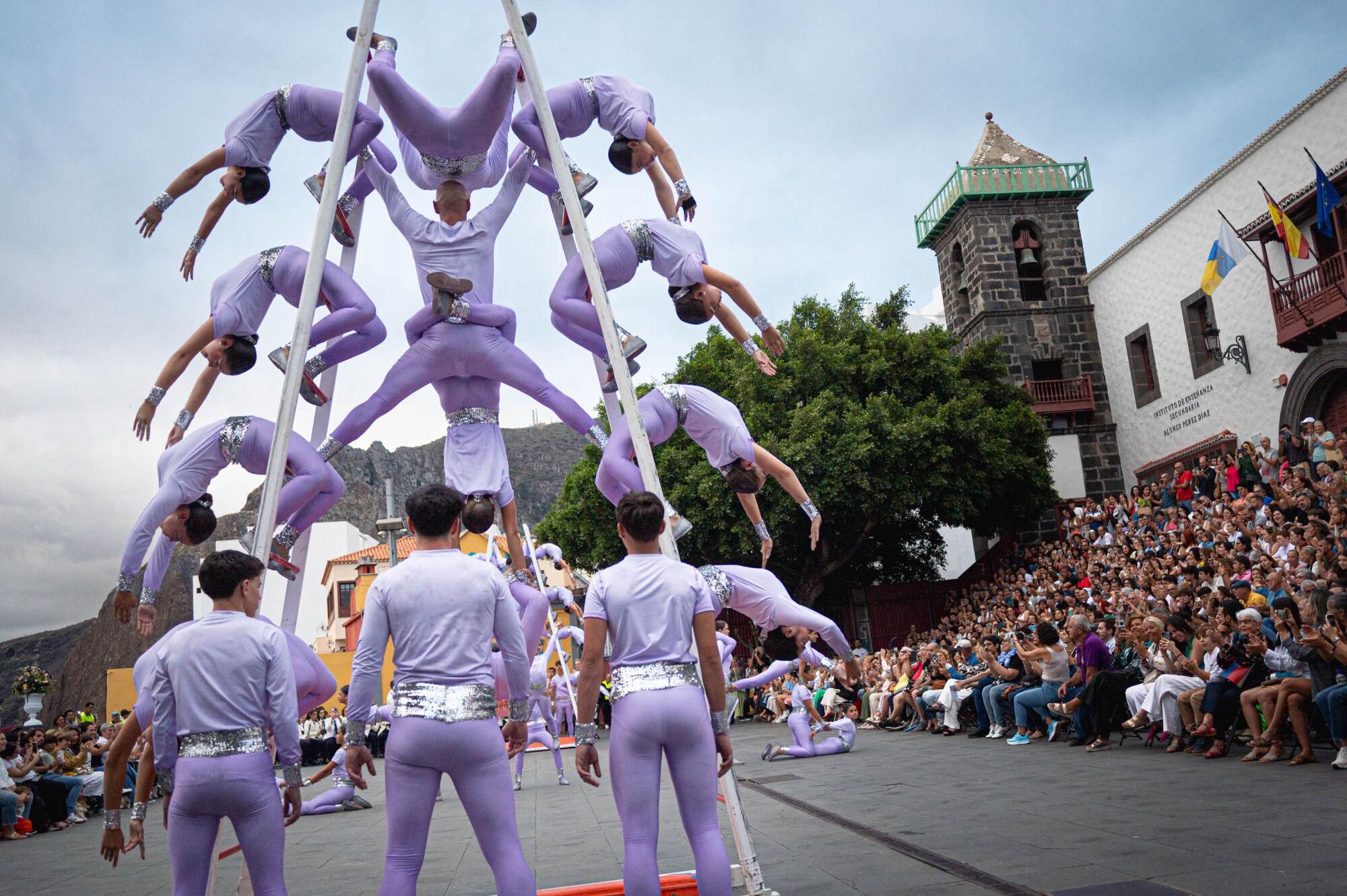 Los Acróbatas, en la Bajada de La Palma