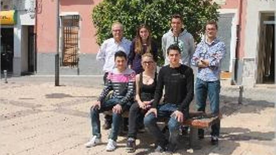 Los alumnos y los profesores participantes en Generación Euro.