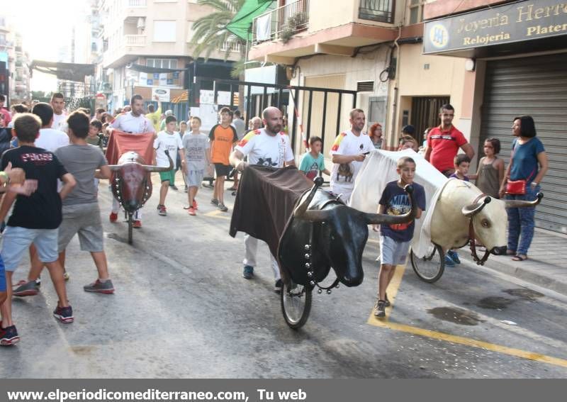 Cena de peñas y encierro infantil