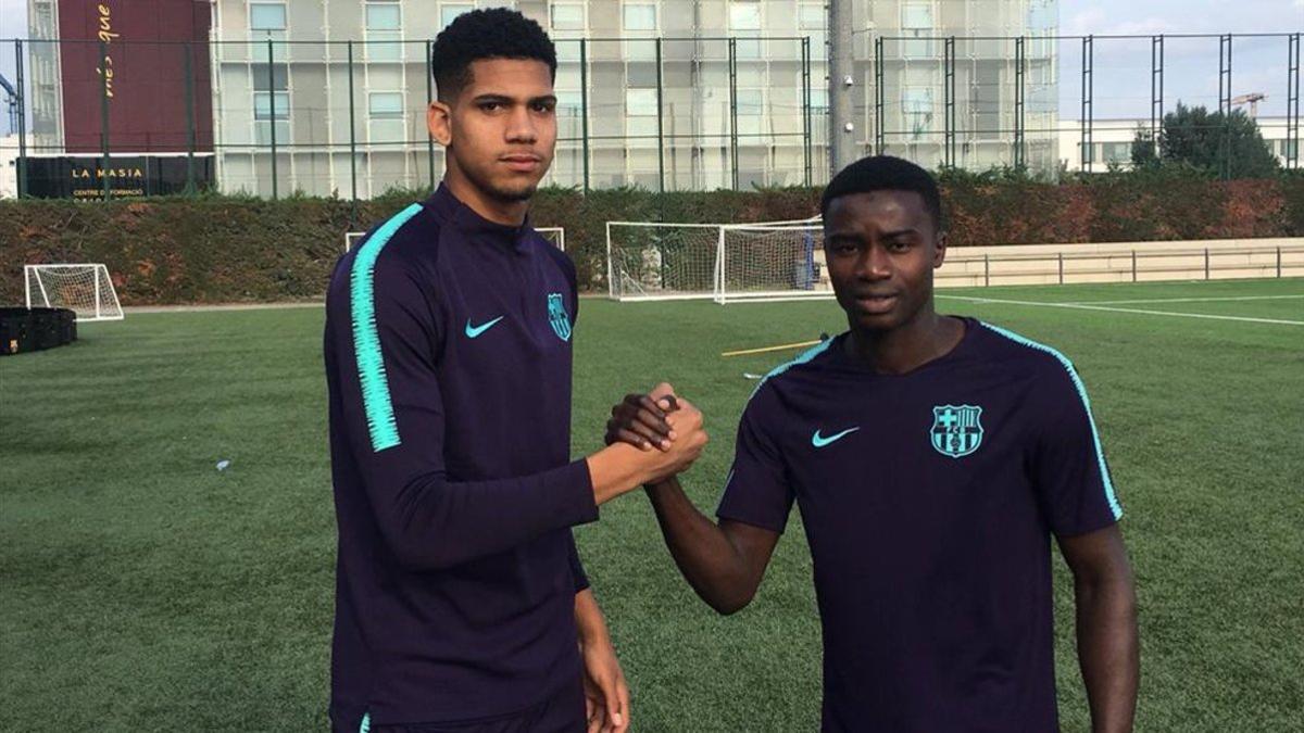 Araujo y Wague, en las instalaciones del FC Barcelona