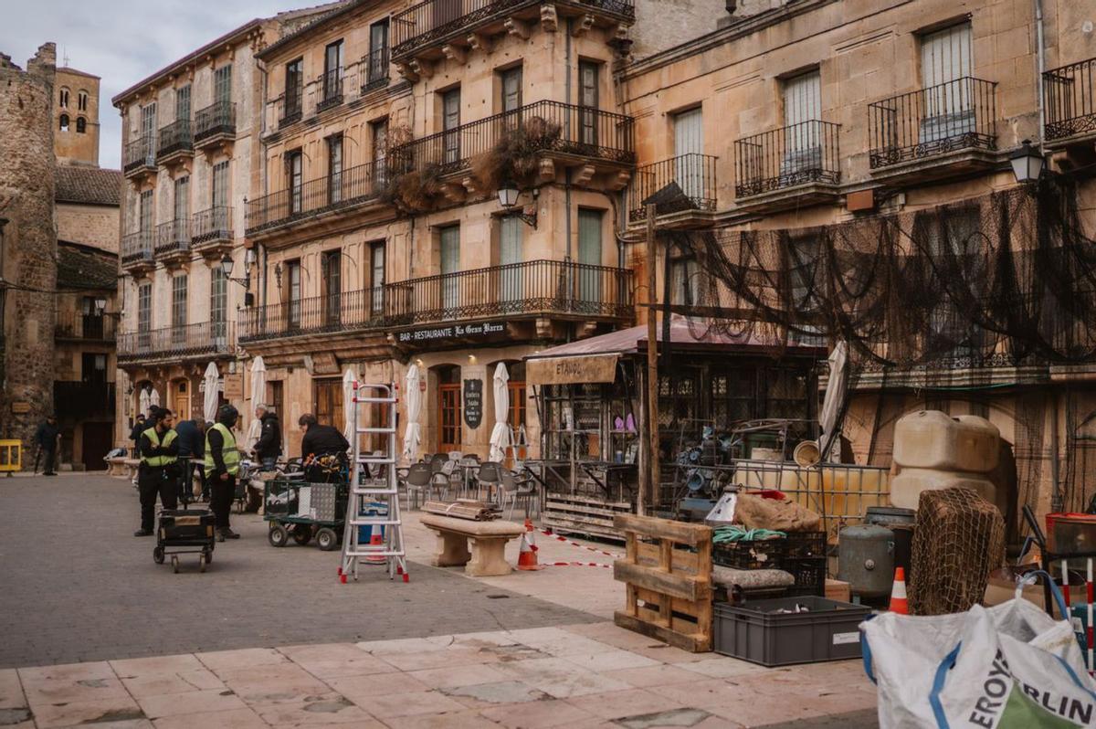 Plaza Mayor de Sepúlveda, uno de los escenarios de la serie. |  Alba Vigaray