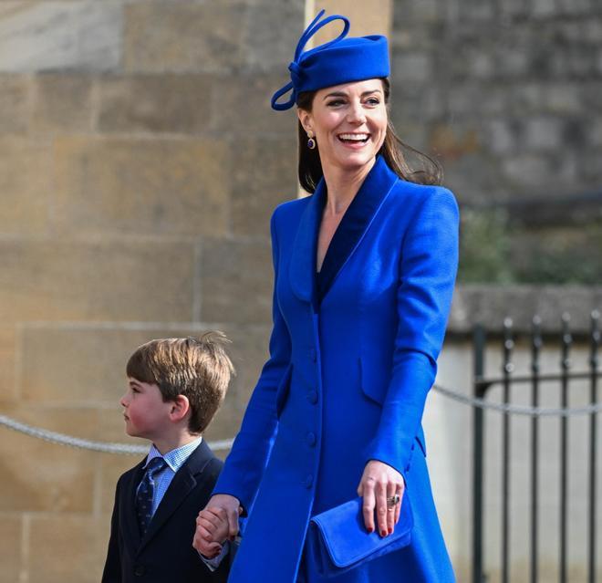 Kate Middleton con manicura roja