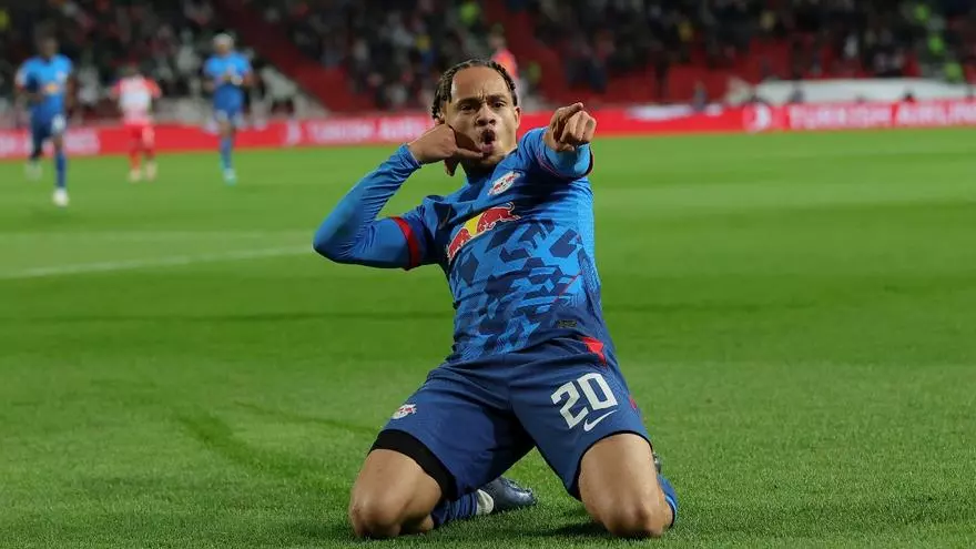 Duelo Barça - Real Madrid por Xavi Simons