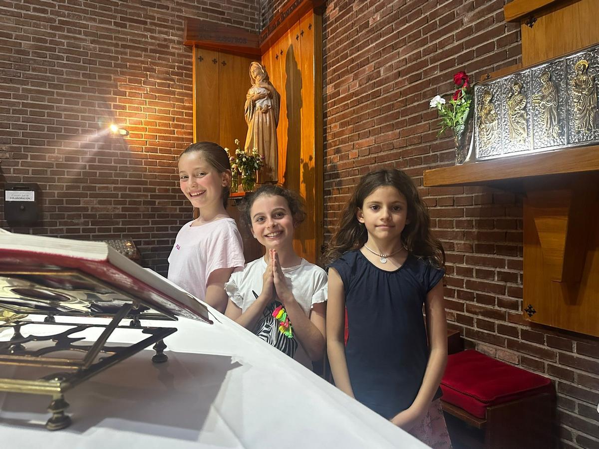 Valeria y Adriana participarán por primera vez en la procesión del Corpus del próximo 4 de junio
