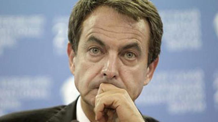 Zapatero: &quot;Estoy concentrado en adelantar la recuperación económica y el empleo&quot;