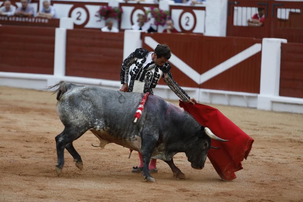 Segunda corrida de toros en El Bibio