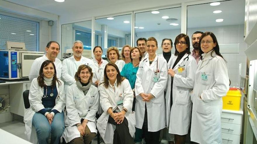 El grupo de hematología en el que trabajaba Pilar Galera (primera por la izquierda).