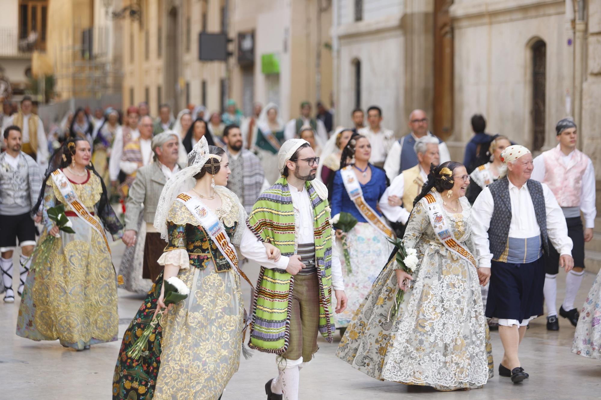 Búscate en el segundo día de la Ofrenda en la calle San Vicente hasta las 17 horas