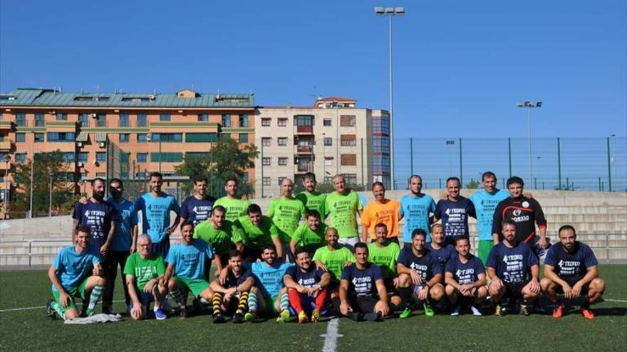 La policía local se lleva el iv trofeo ramón méndez de fútbol 7 en cáceres