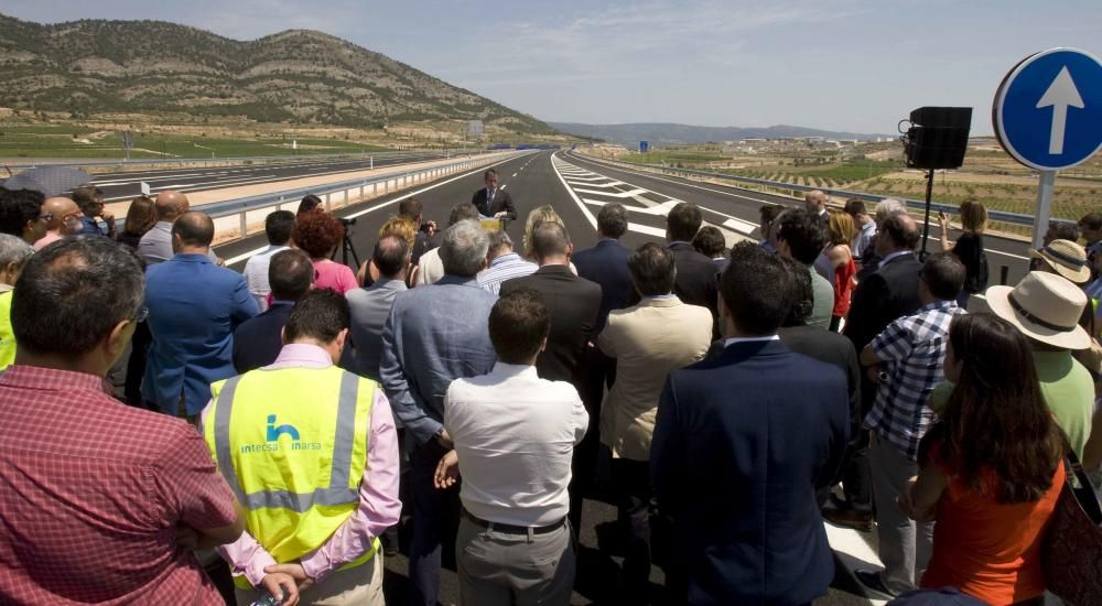 Inauguración  tramo de 5 kilómetros de la nueva A-33 en la Font de la Figuera