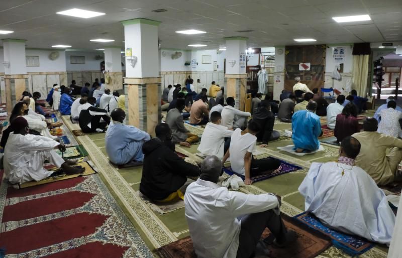 La comunidad musulmana celebra el fin del Ramadan
