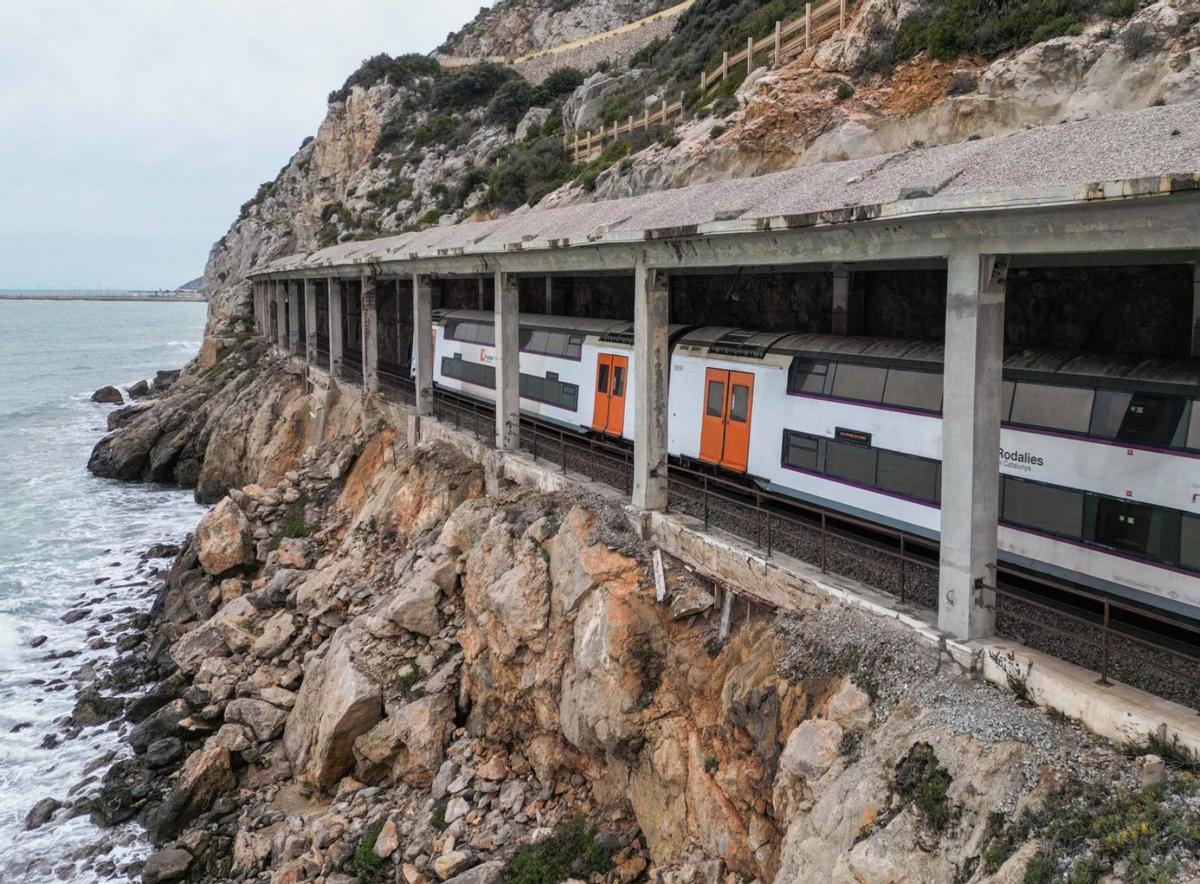 La xarxa catalana tindrà trens nous al febrer i obres al Garraf al març