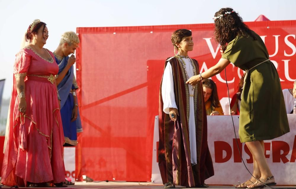 Centenares de familias acuden al Vicus Spacorum de Navia para disfrutar de talleres, atracciones y mercados basados en la época romana.