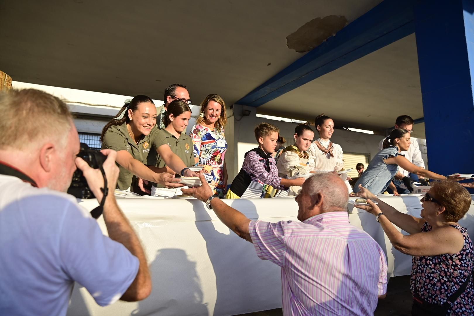 Galería | Torrà de sardinas en el Grau en Sant Pere