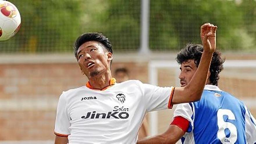 Hiroshi, autor del único gol valencianista