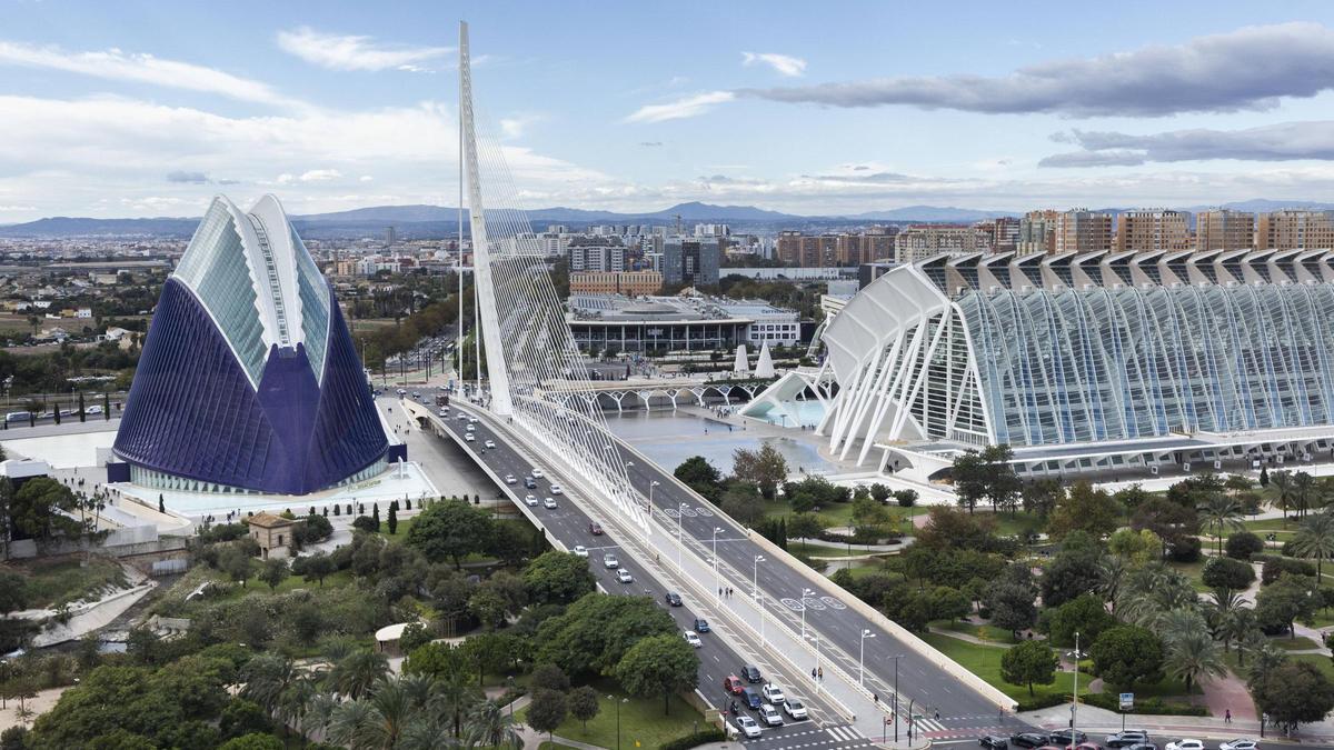 Puente de l'Assut de l'Or en la Ciudad de las Artes y las Ciencias de València.